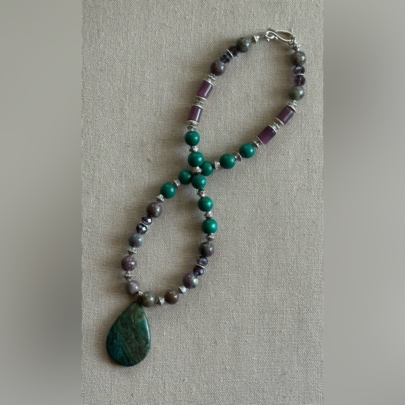 20-1/2 inch Ruby Zoisite bead Necklace NWOT - Picture 4 of 13